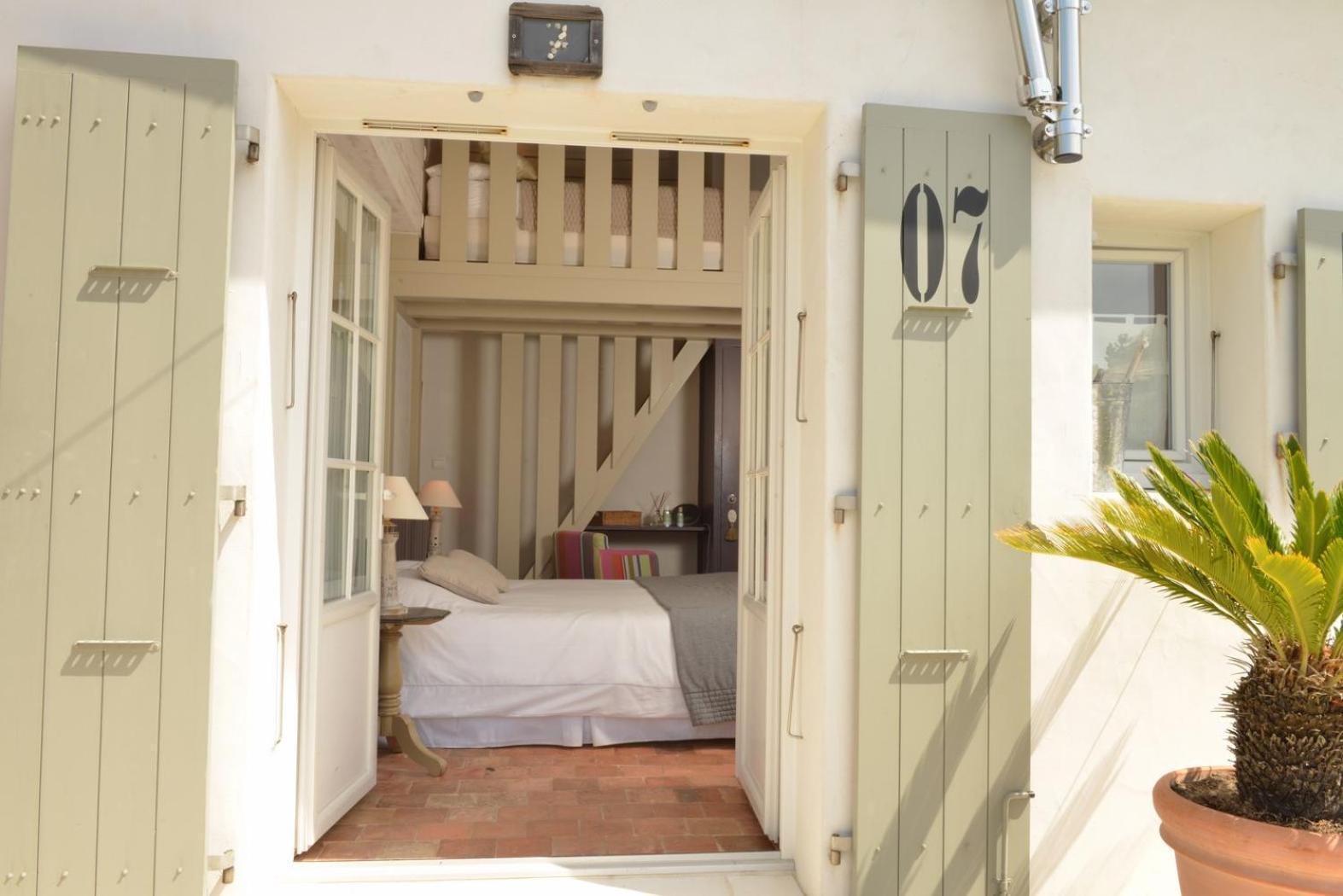 Les Bois Flottais Hotel 4*