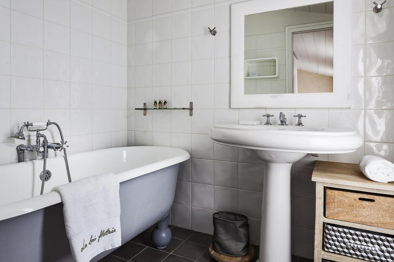 Hotel Les Bois Flottais 4*